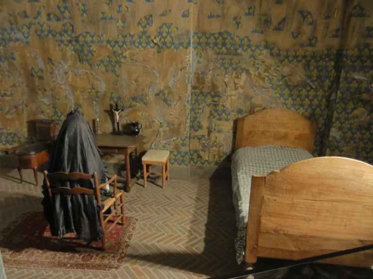 How did the Conciergerie become a key site during the French Revolution?